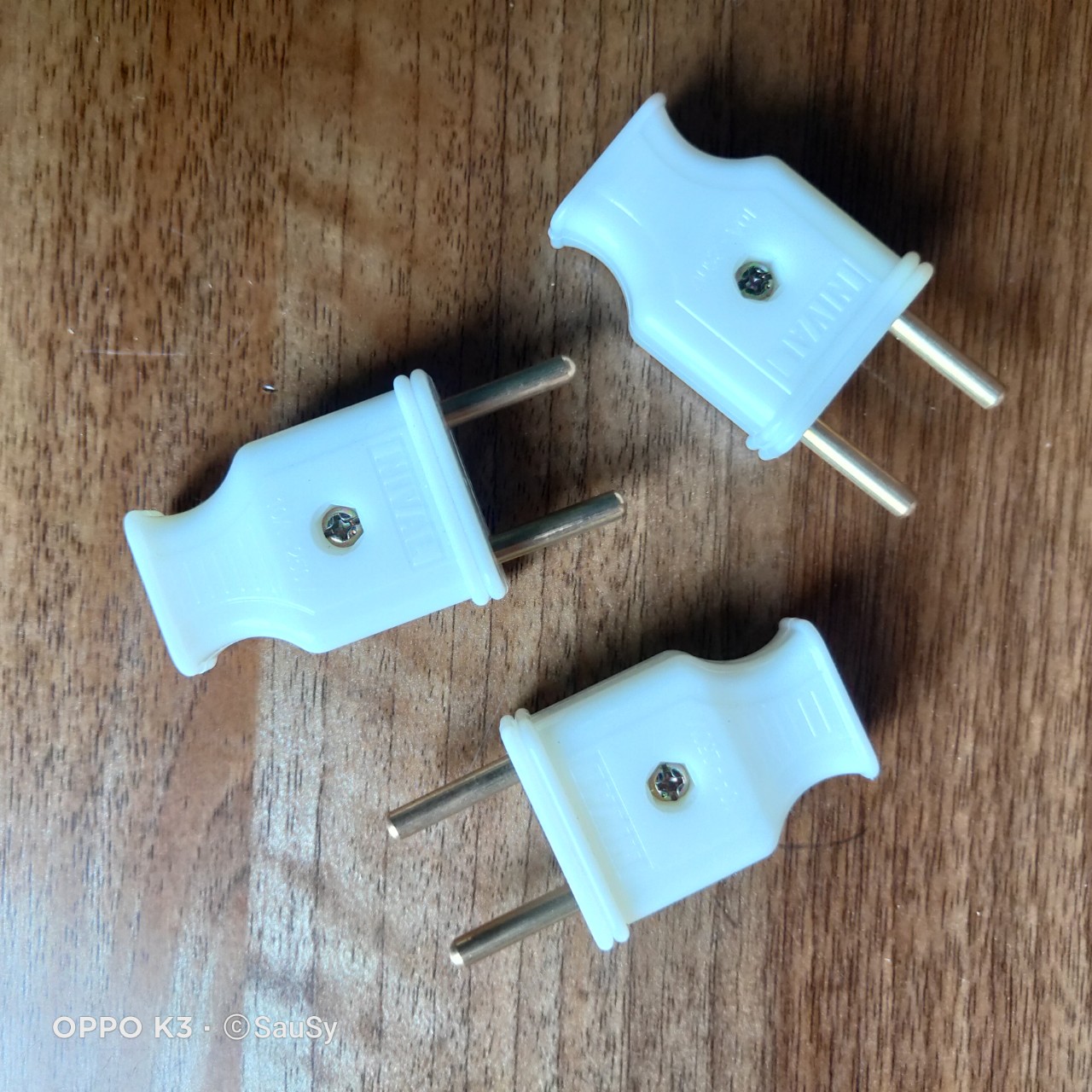 Phích cắm điện Nival 10A - 250V/50Hz