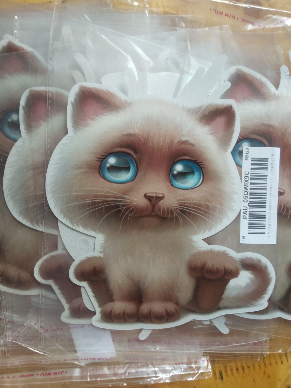 Decal hình mèo 3D dễ thương