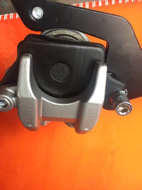 Củ phanh dầu Honda wave s110/ heo dầu