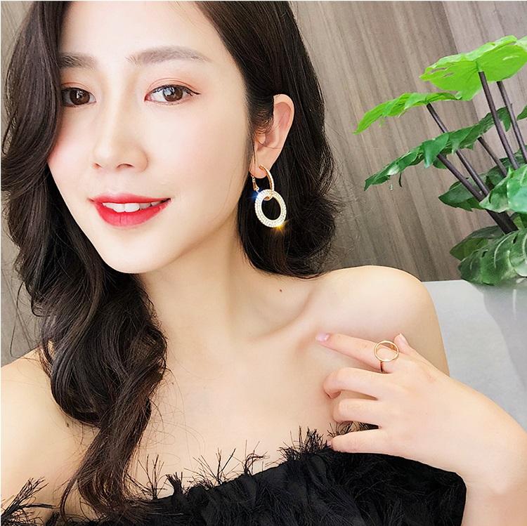 Bông tai Bell Mew đính đá toàn bộ vòng tròn kép cực sang chảnh BT57