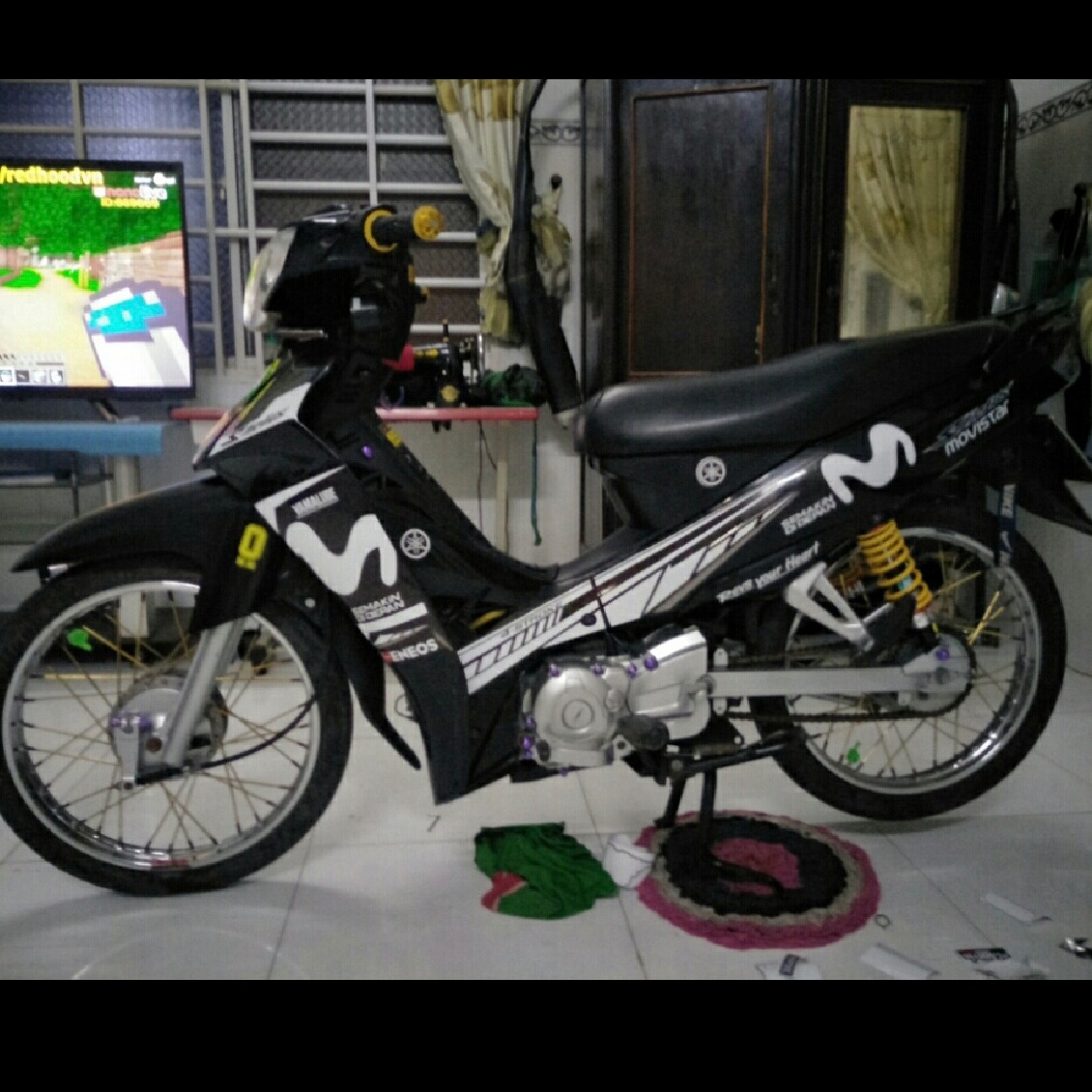 Tem rời Sirius Movistar trắng đen