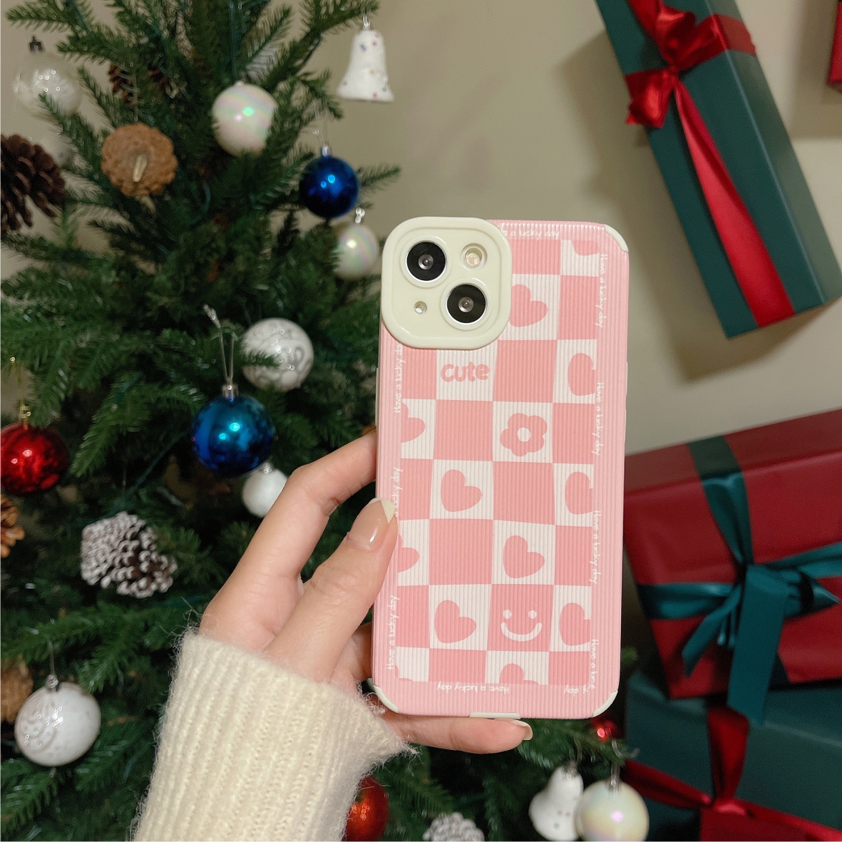 Ốp Lưng Da Sọc Nổi Bảo Vệ Camera Have a Lucky Day