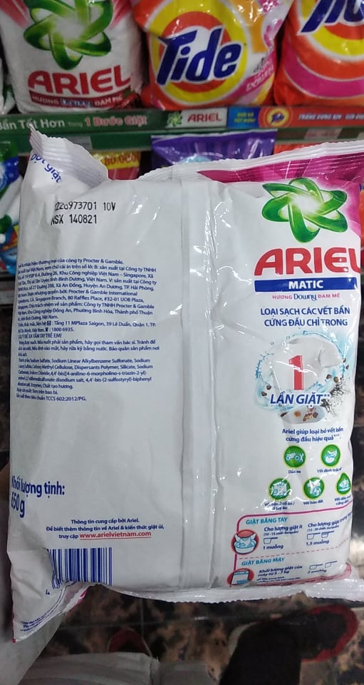 Bột giặt Ariel Matic 620g