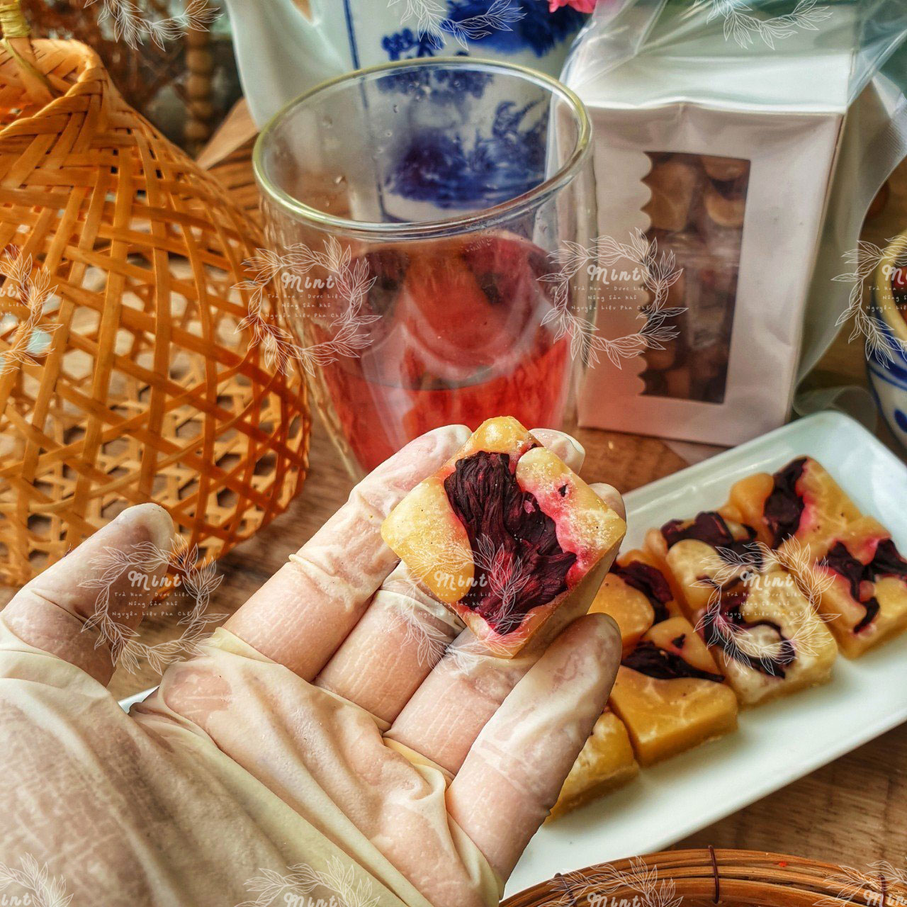 Trà Hoa Atiso Đỏ (Trà Hoa Hibiscus) Đường Phèn Mật Ong - Hộp 20 Viên