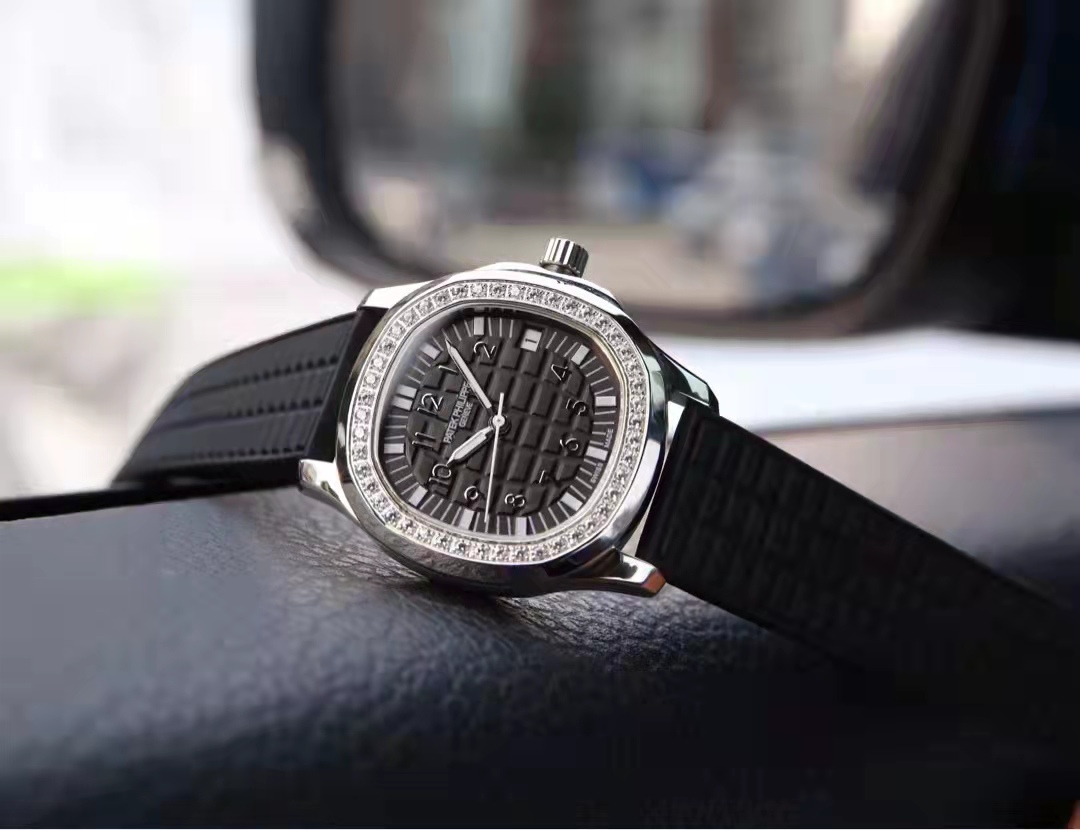 [Hot] Đồng Hồ Nữ Patek Philippe Aquanaut Diamond - Case 35mm