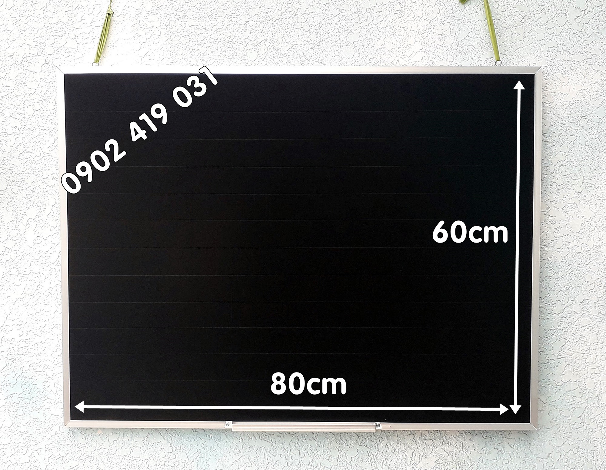 Bảng đen viết phấn size 60 x 80cm ( Tặng hộp phấn )