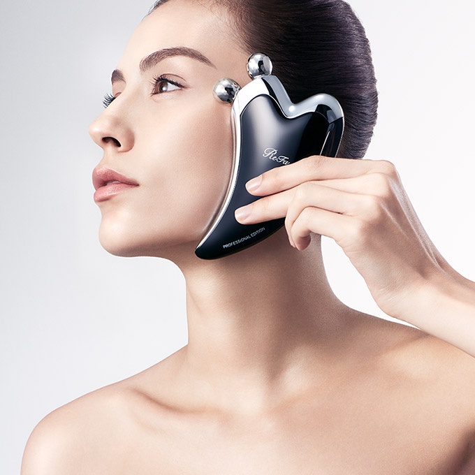 Thiết bị masssage nâng cơ, thon gọn mặt Refa Caxa Black