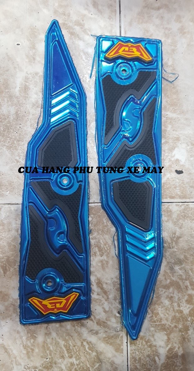 Thảm lót chân inox cho xe AirBlade 2020