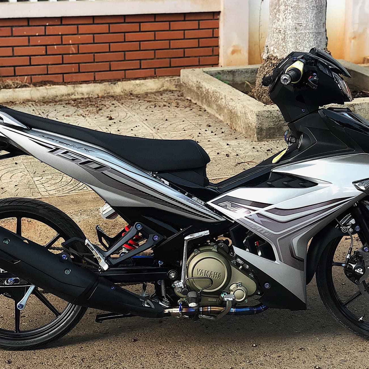 [ QUÍ KHÁCH VUI LÒNG MANG TEM RA TIỆM CHO THỢ DÁN] TEM RỜI ex 150 JupiterMx dán xe bạc