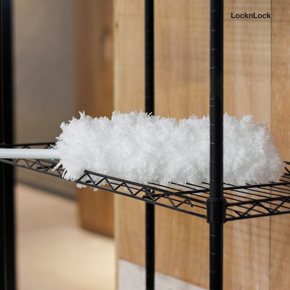 Bộ Cây Lau Bụi Đa Năng Microfiber Duster Và Đầu Lau Thay Thế Lock&Lock ETM226