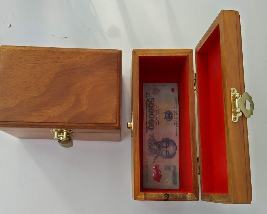 Hộp gỗ đựng tiền tiết kiệm mini có khóa