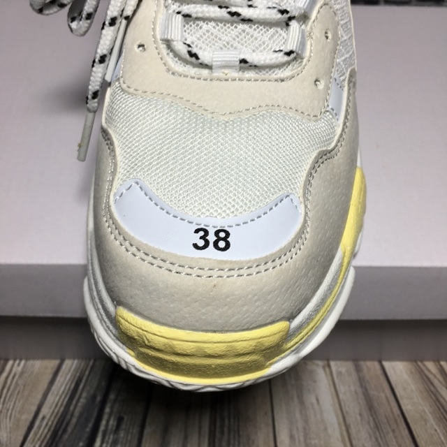 GIÀY SNEAKER TRẮNG VÀNG  NAM NỮ  [ FULL BOX ]