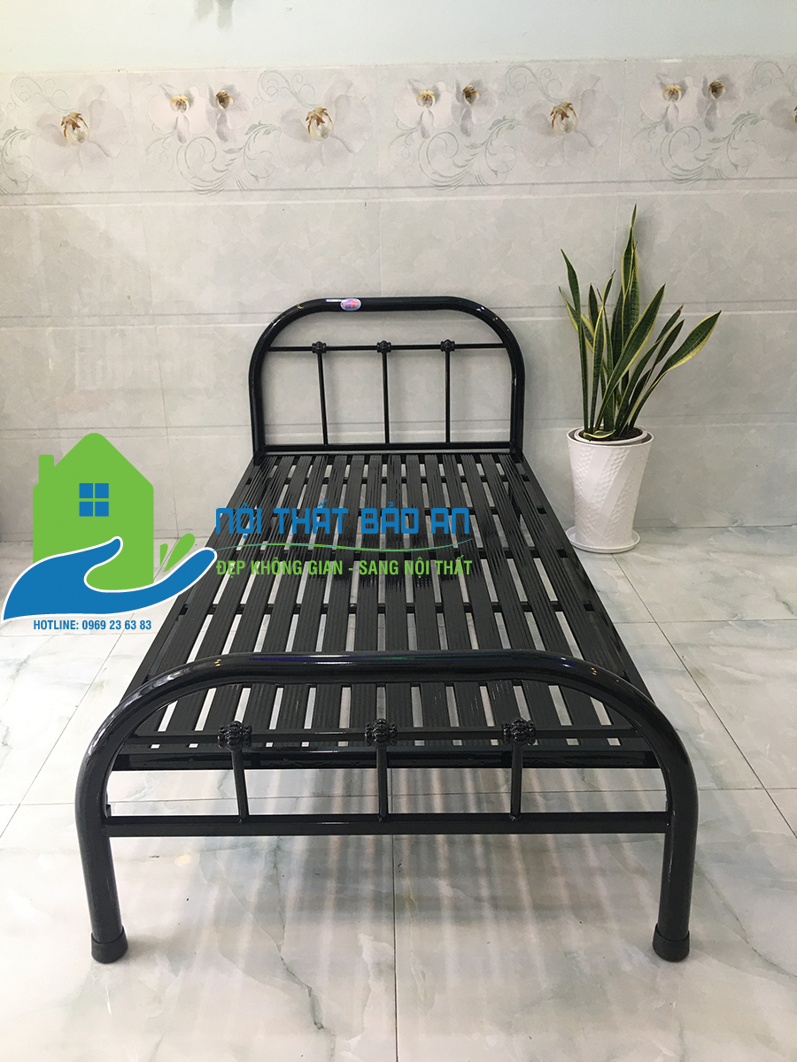 Giường sắt mỹ nghệ 1mx2m mẫu 10 - bảo an