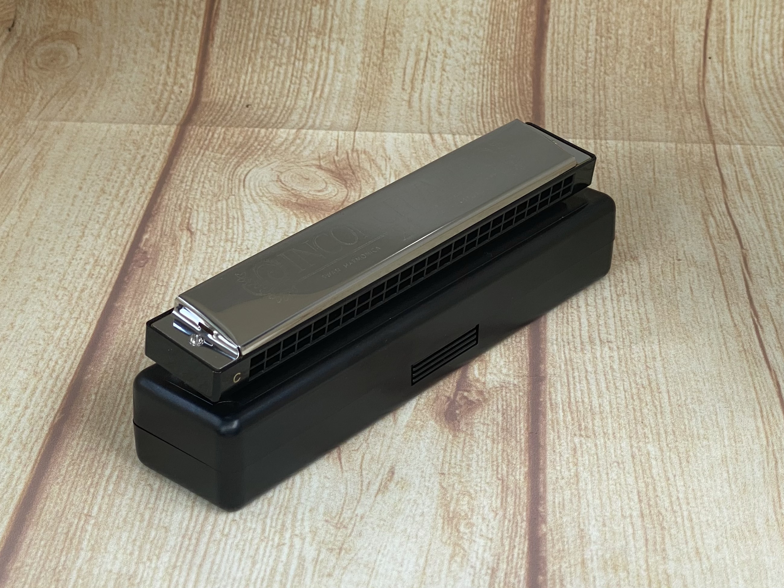 Kèn Harmonica Tremolo Swan Inconceivable 24 lỗ tone C