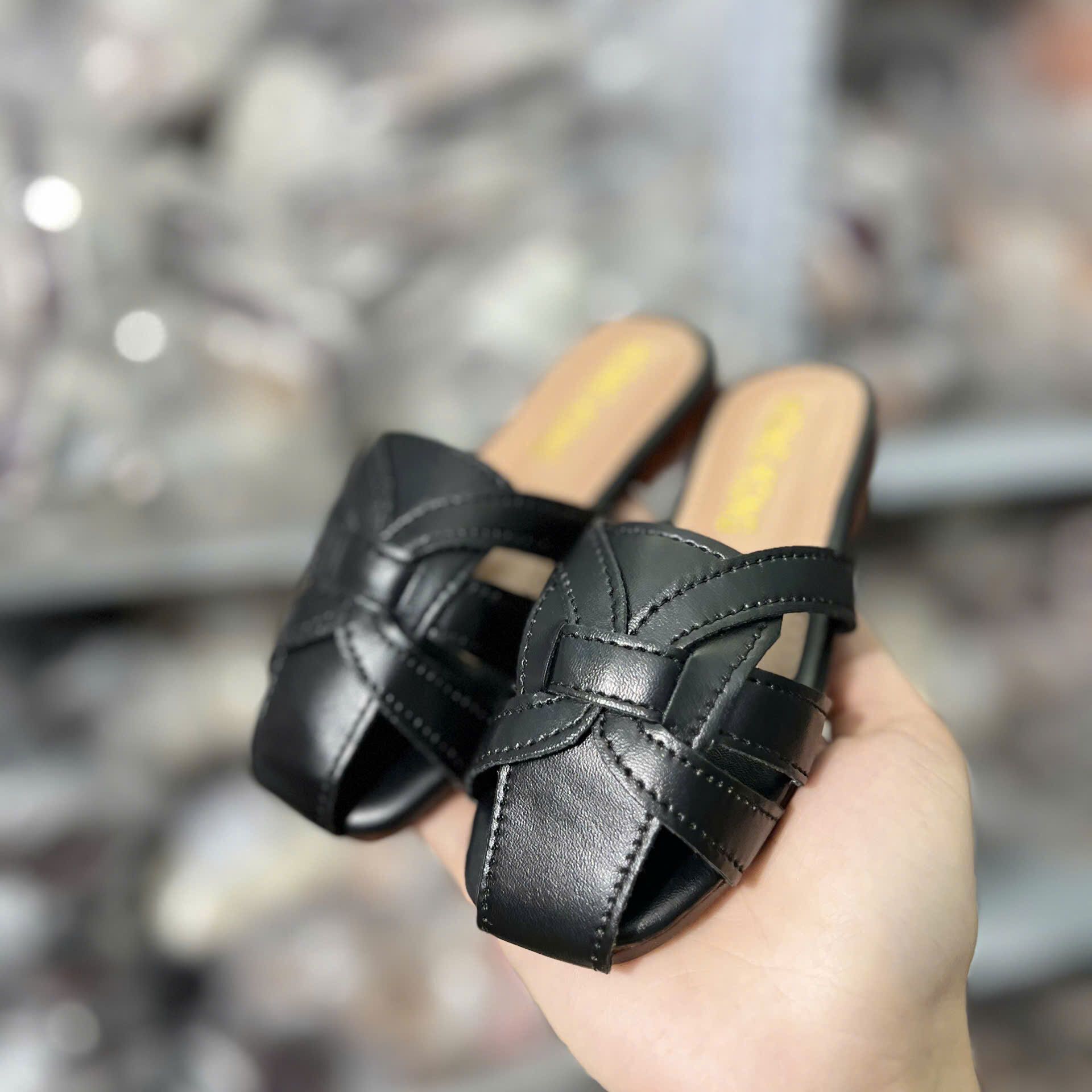 Dép Sục Dọ Đan Dây Bé Gái Sành Điệu Da PU Mềm Đế Dẻo