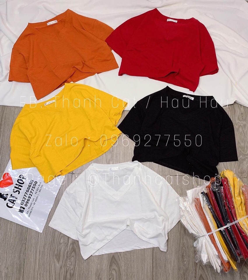 Áo Phông Nữ Croptop Cổ Tim Năng Động Dáng Ôm