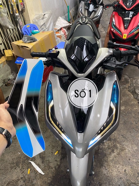 Decal Dán Đèn Demi Vario 2018-2024 Decal Chống Thấm Nước