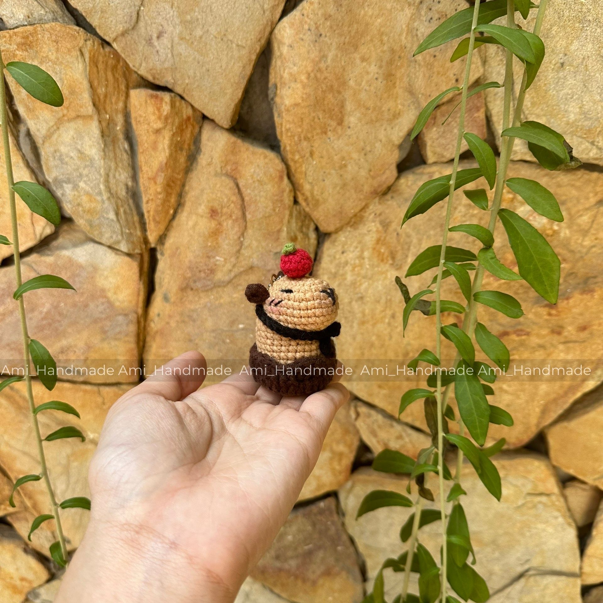 Capybara móc khóa, mô hình siu dễ thương (sản phẩm len handmade)