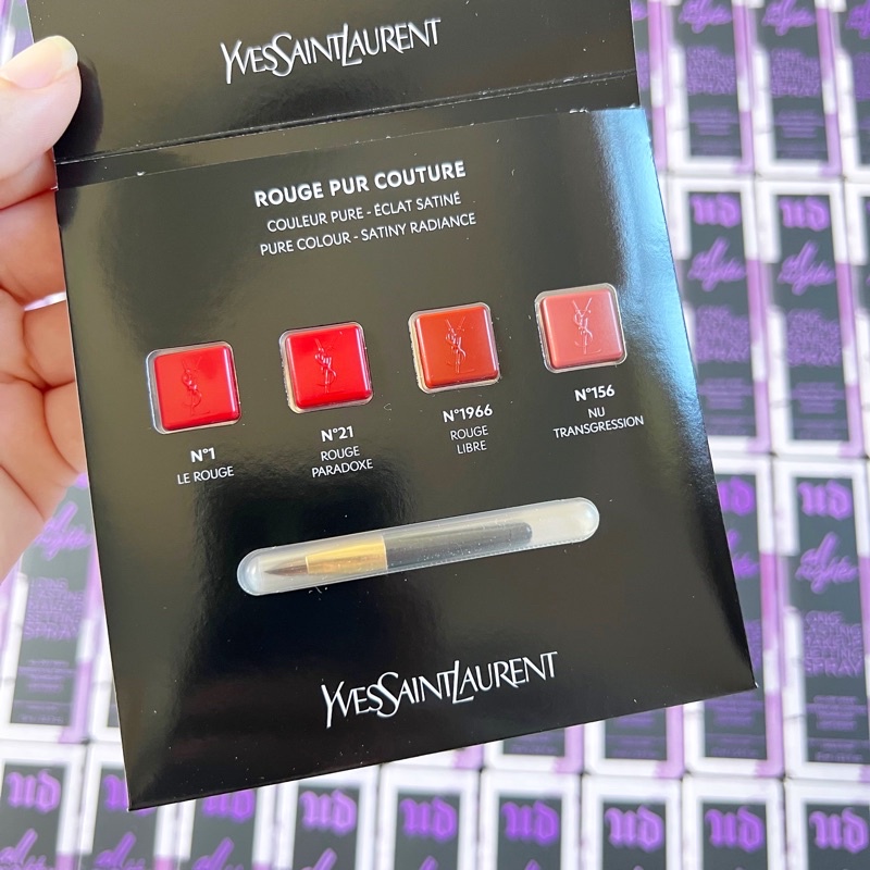 Sample bảng 4 mẫu son YSL