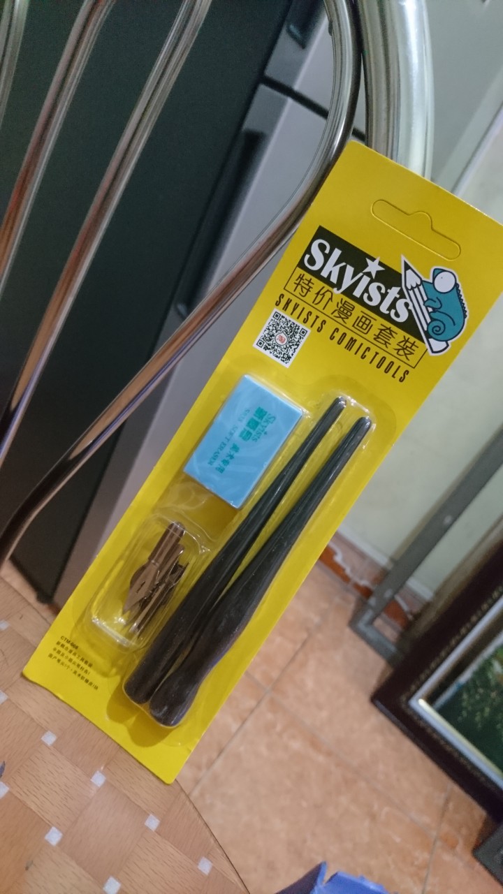 BÚT SĂT SKYISTS