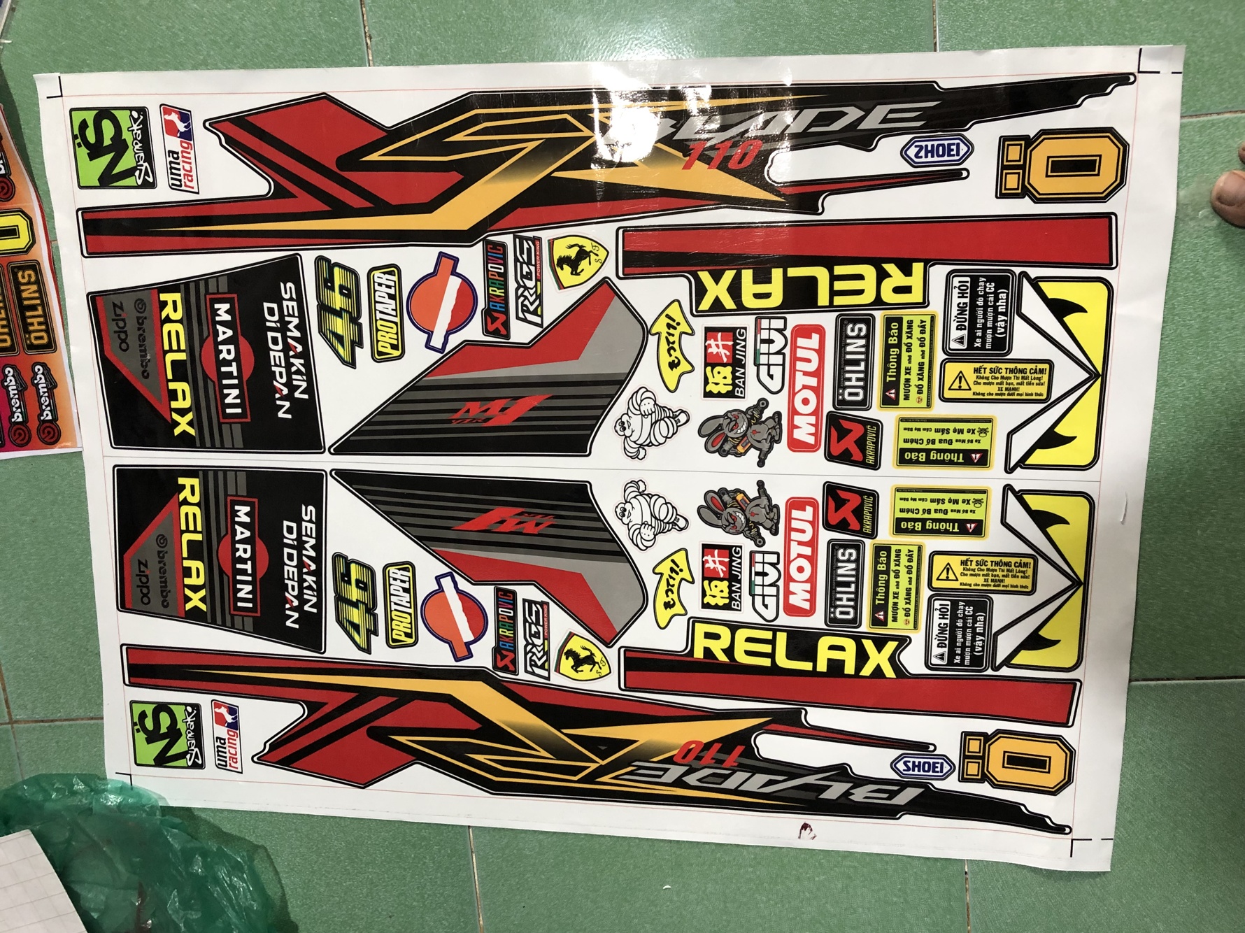 Tem rời honda wave blade 110 chữ R RELAX đỏ đen