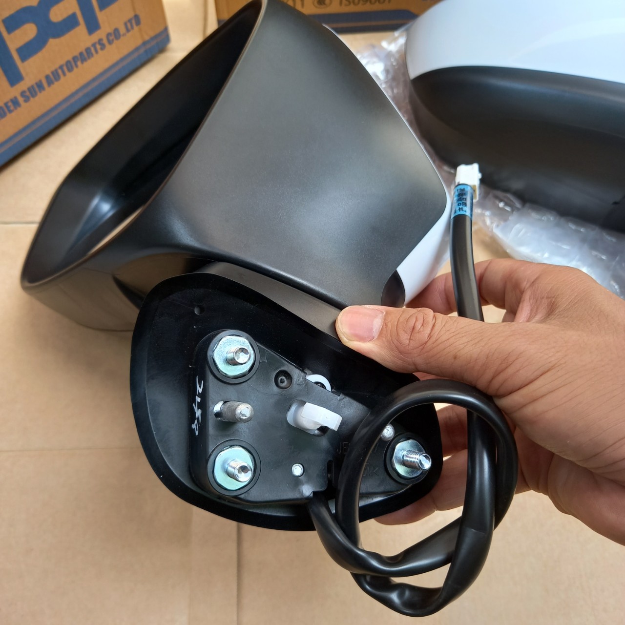 GƯƠNG CHIẾU HẬU MAZDA 6 2014 - 2016, BÊN TRÁI