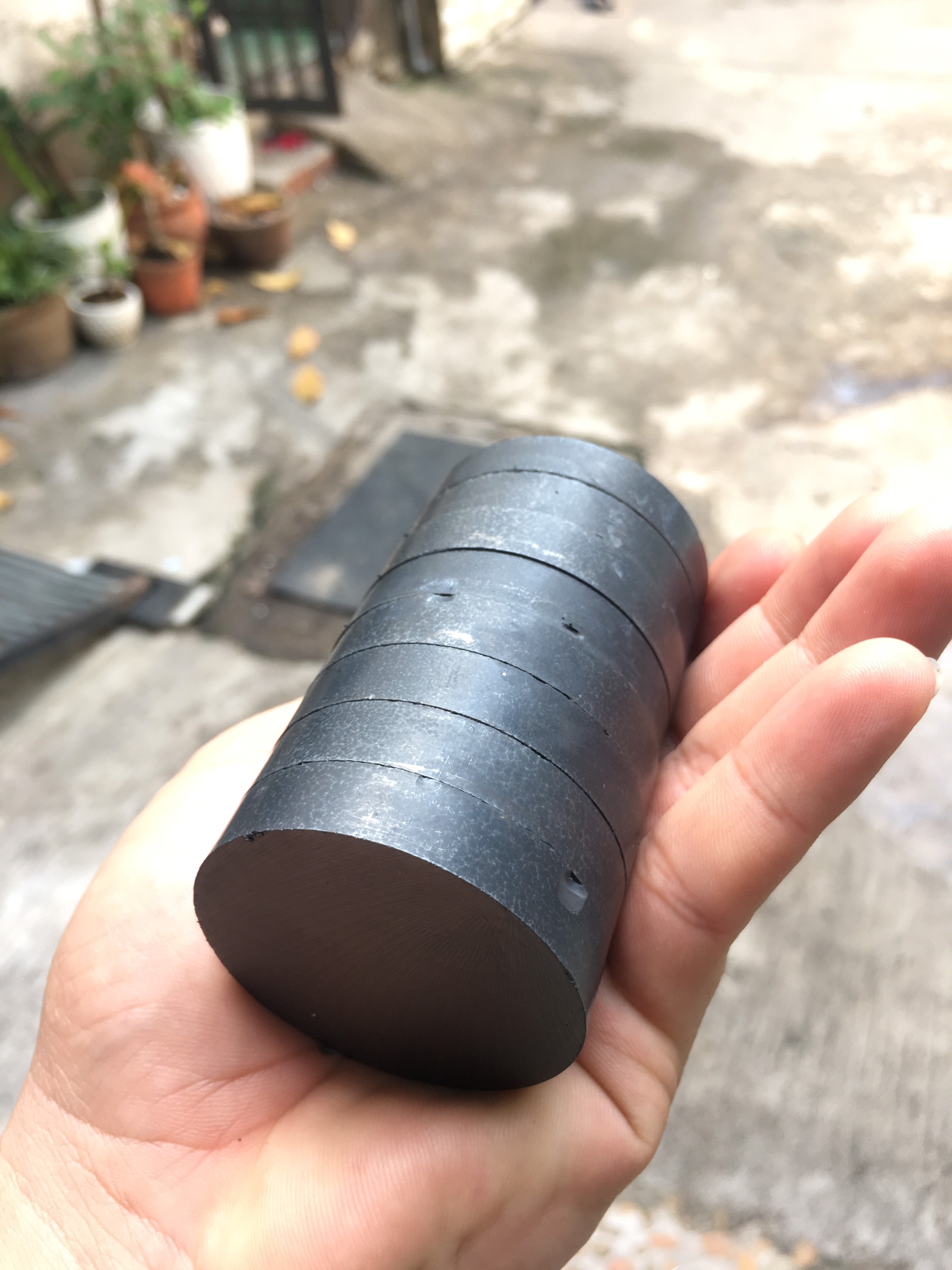 [HCM]Nam Châm Đen Ferrite Ø 40x10mm