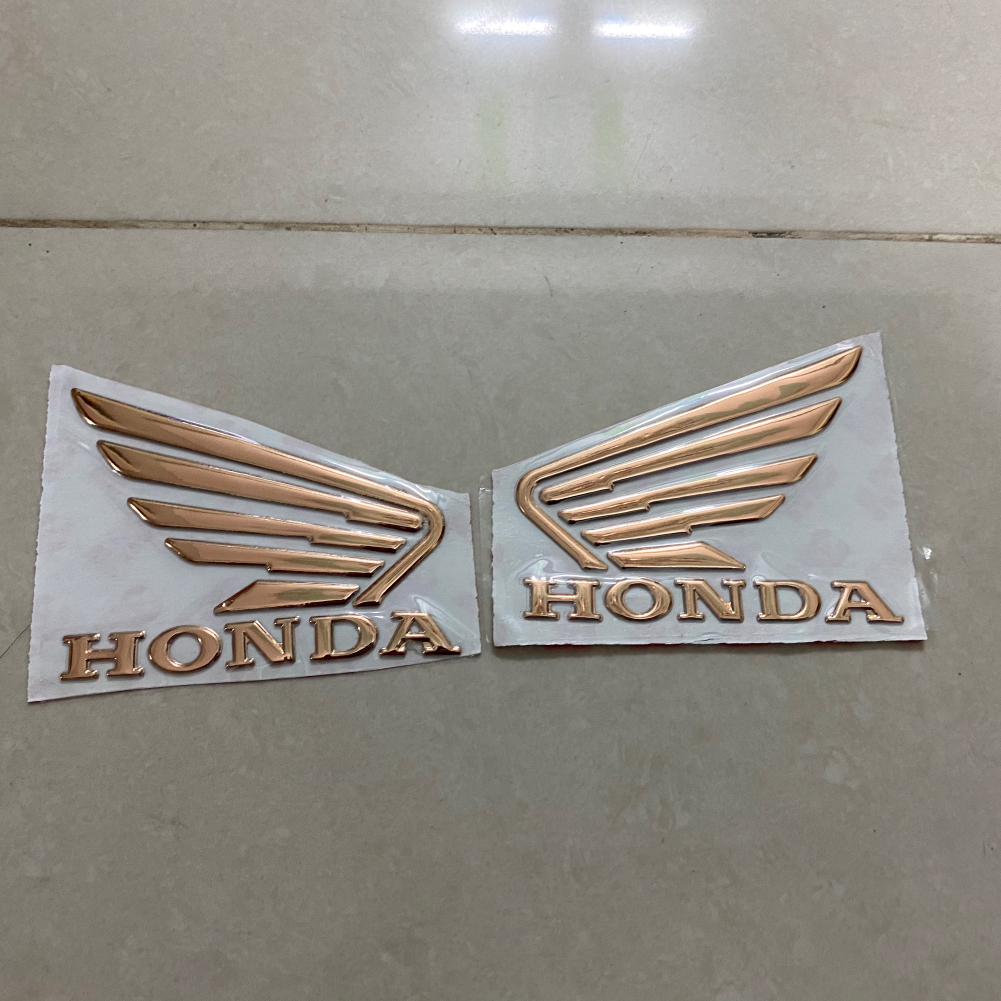 Logo cánh chim honda vàng gold nhựa xi dẻo