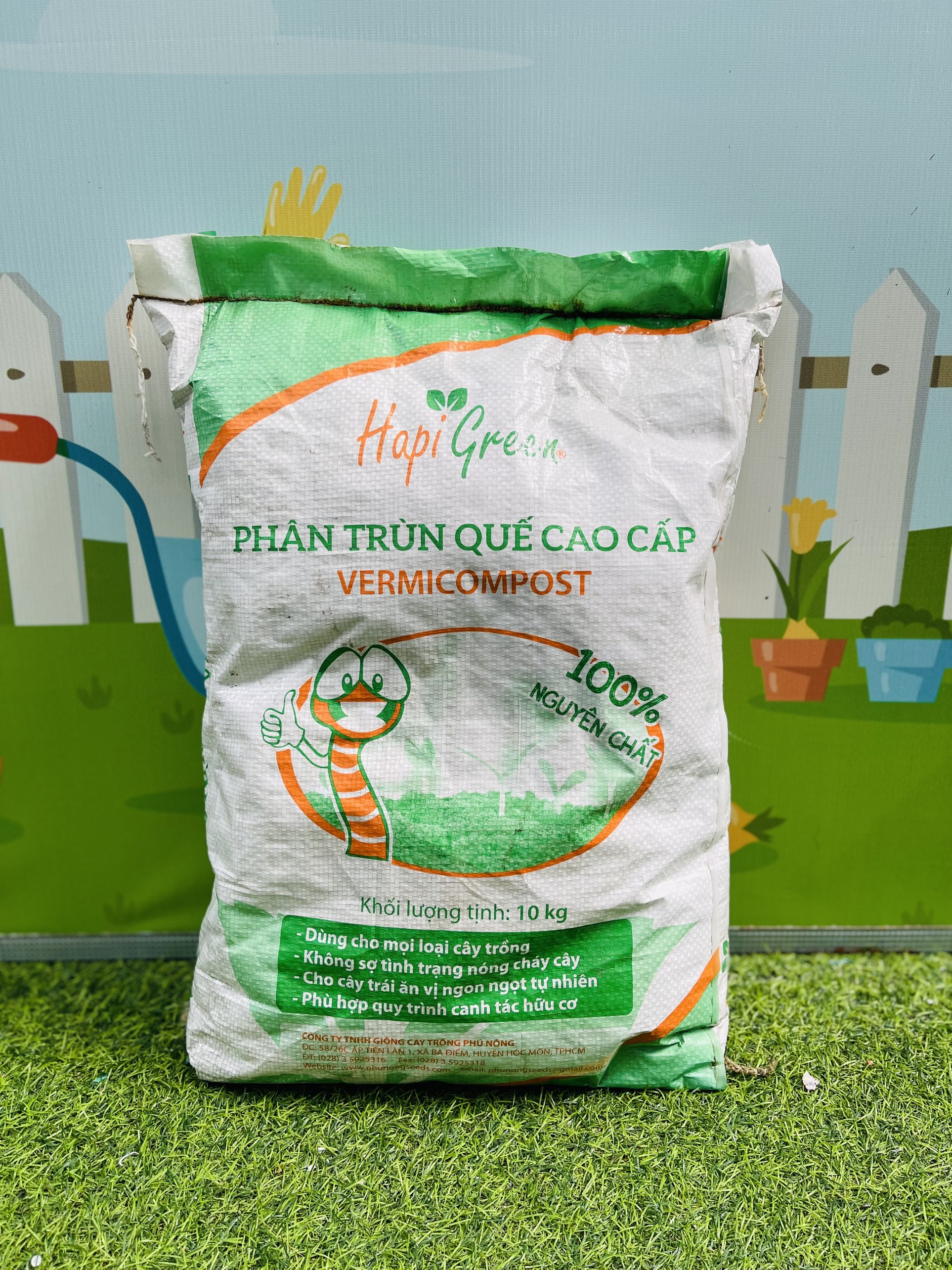 Phân trùn quế 10kg dạng bột mịn bón cây trồng hiệu quả nhanh Hapi green Phú Nông