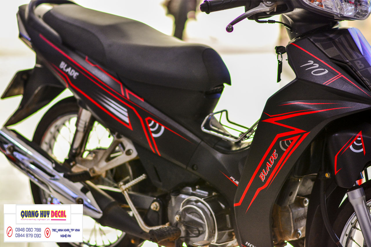 Tem trùm honda Blade đen chỉ đỏ - Độ dán team trùm decal xe máy honda Blade đen chỉ đỏ - Team trùm decal xe máy honda Blade rẻ đẹp và chất