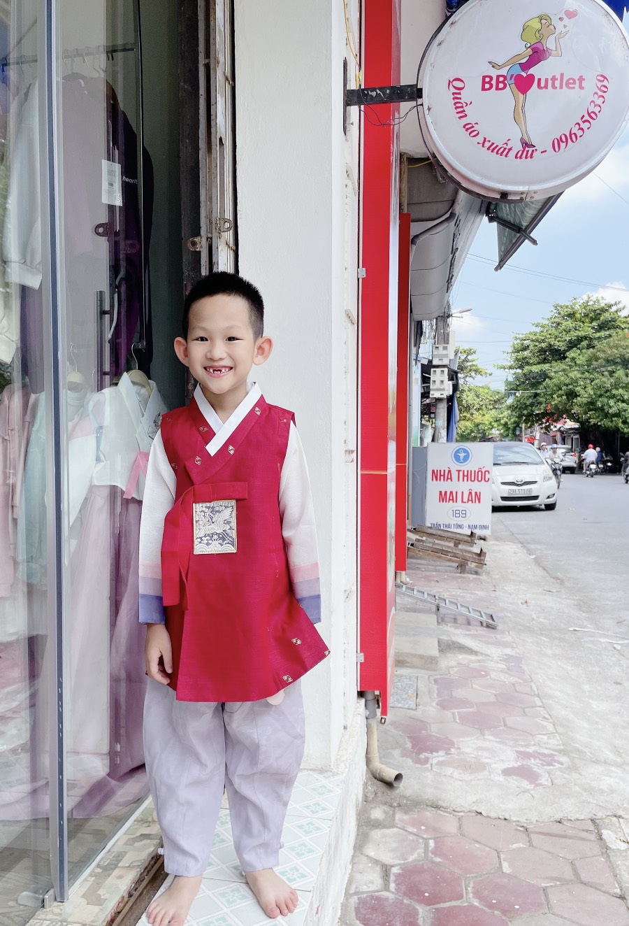 Hanbok bé trai Hàn Quốc xịn - hình thật