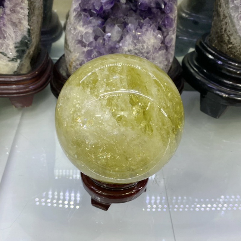 Quả cầu thạch anh vàng phong thủy, đá thạch anh