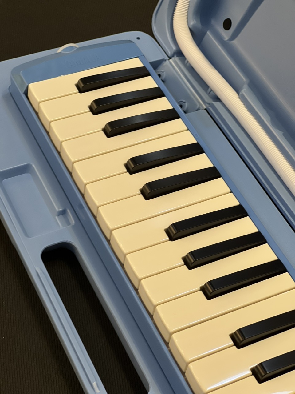 Kèn Pianica Yamaha P-32D (Xanh dương)