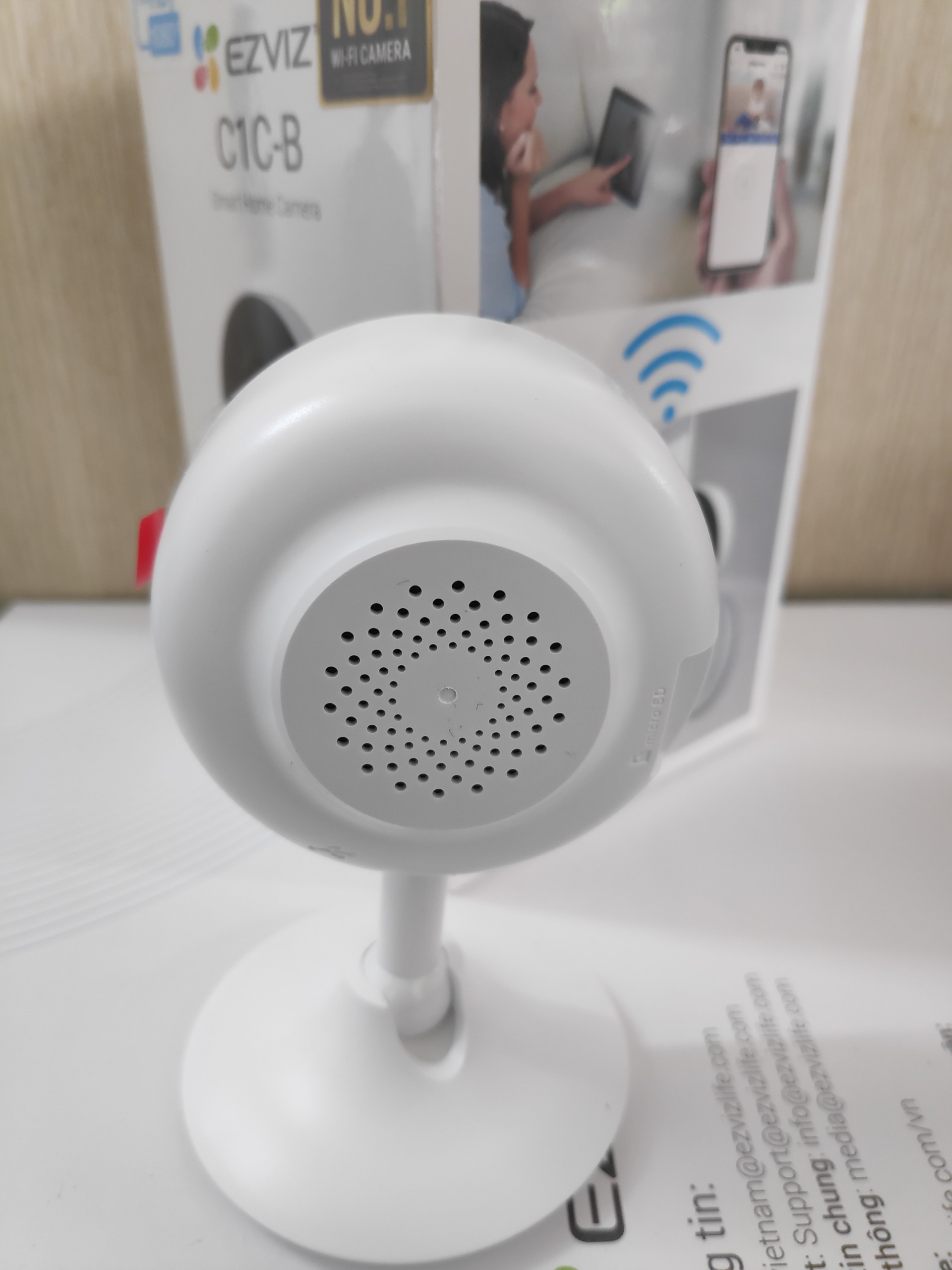 Camera wifi  góc rộng 2mp Ezviz C1C