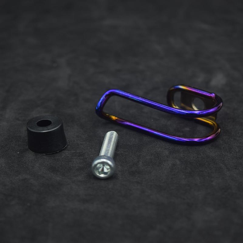 Móc treo đồ dành cho xe máy (titan)