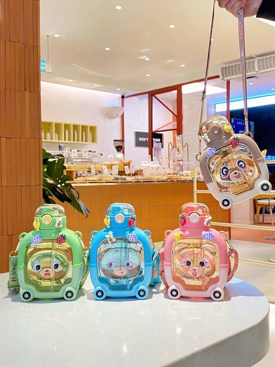 Bình Nước Hình Gấu 1000ml Cute Bear Cup Siêu Xinh
