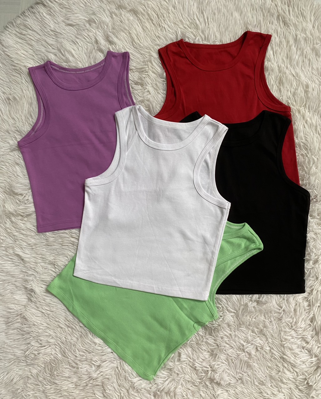 Áo croptop ba lỗ sát nách