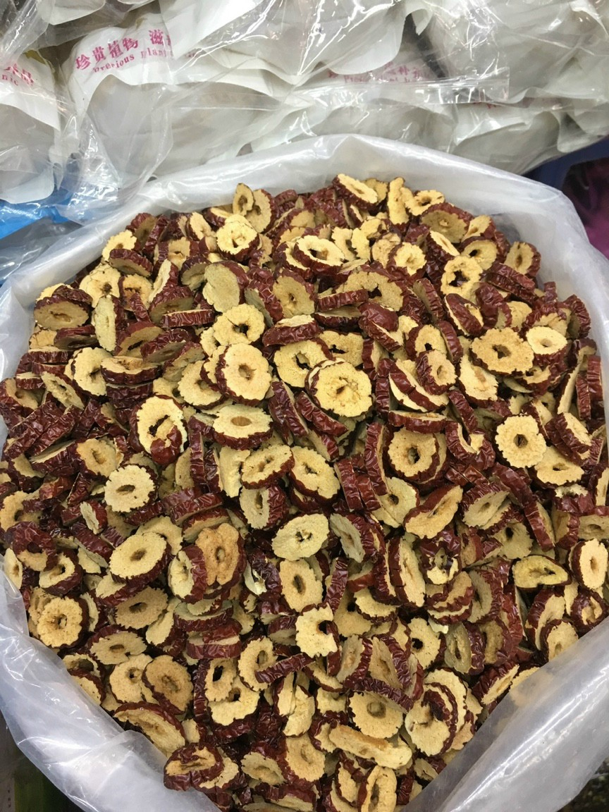 Táo đỏ cắt khoanh sấy khô 500g date mới(MS-38)