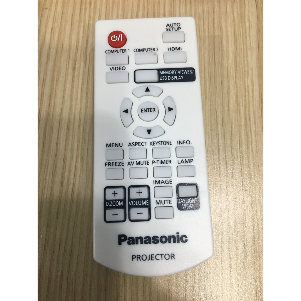 Remote máy chiếu Panasonic , mới !