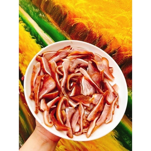 Tai heo hun khói 1kg