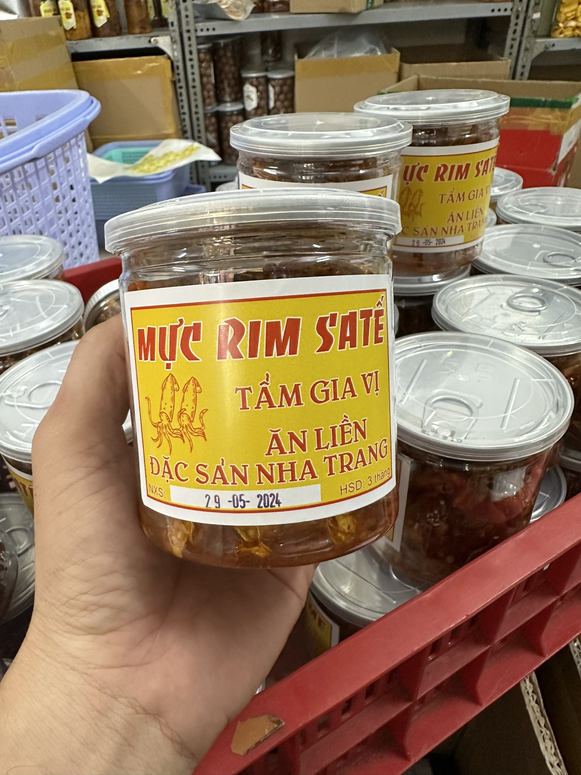 [ Combo 2 Hũ ] Mực Rim Me + Mực rim sa tế  ( mỗi hũ 200gram )