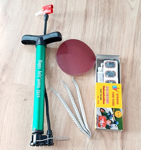 [HCM]Bộ Dụng Cụ 4 Món Vá Ruột Xe Đạp Tiện Dụng