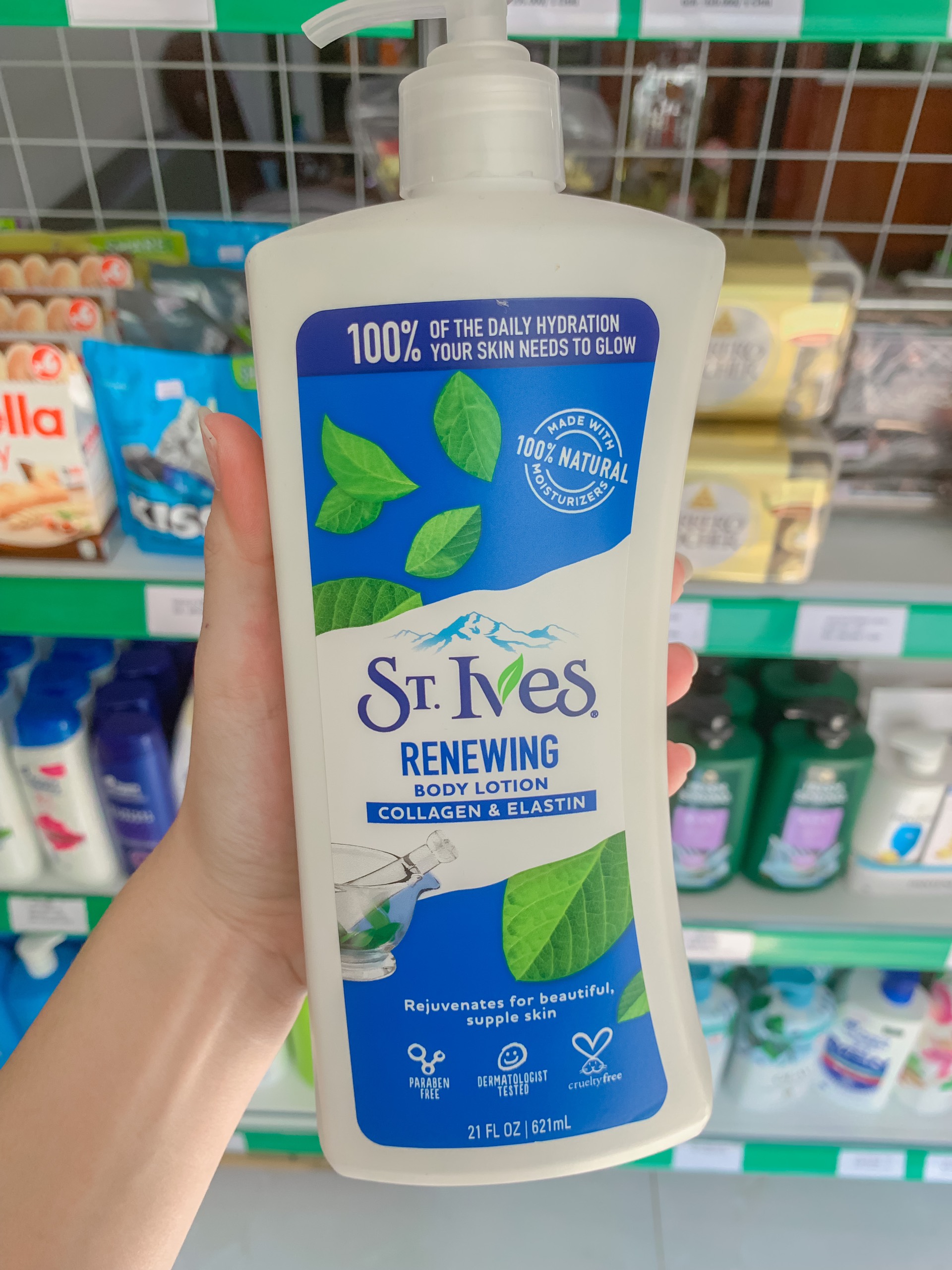 Sữa Dưỡng Thể ST.IVES BoDy Lotion 621ml