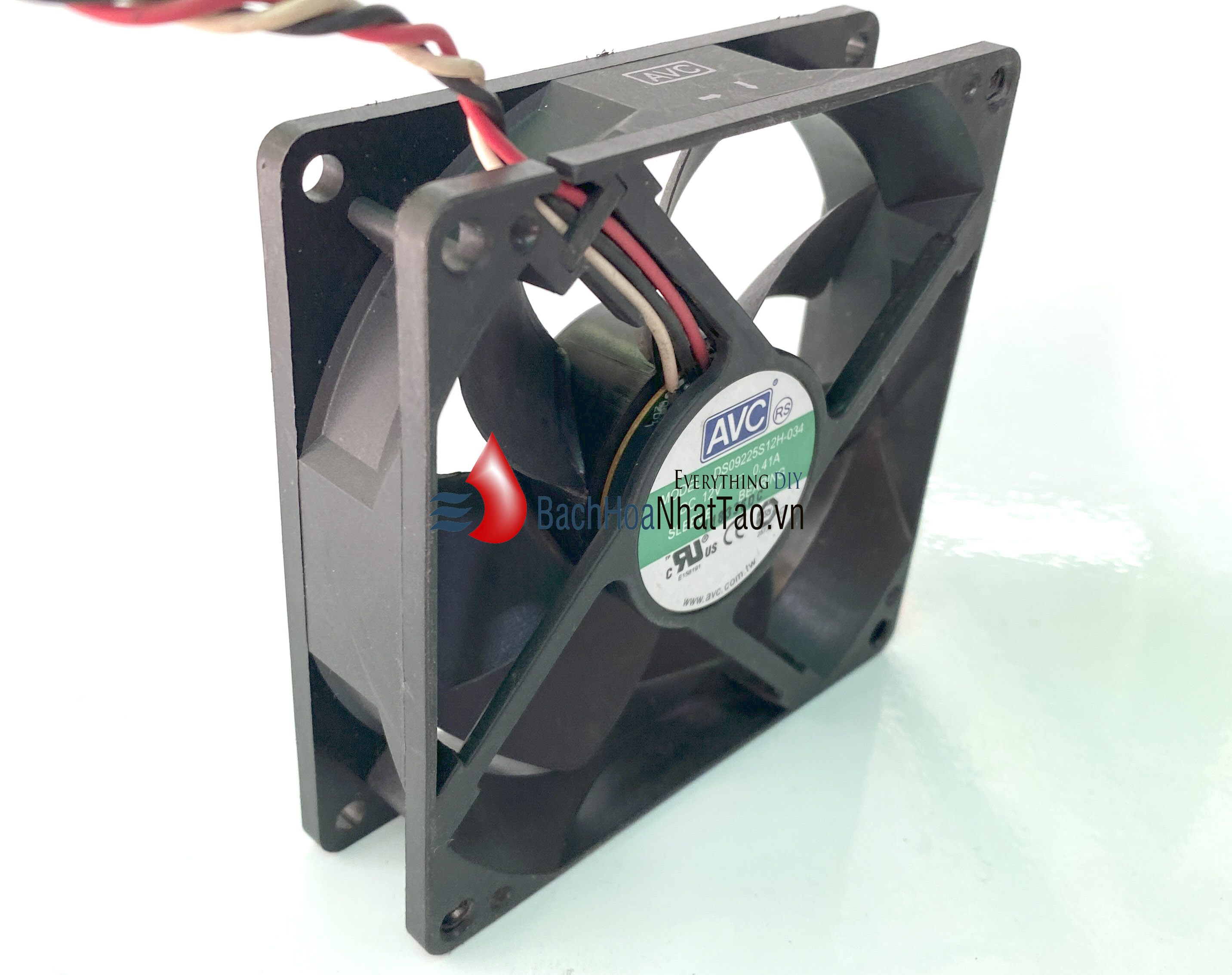 Quạt DC ACE 12v-0,41a vuông 9cm