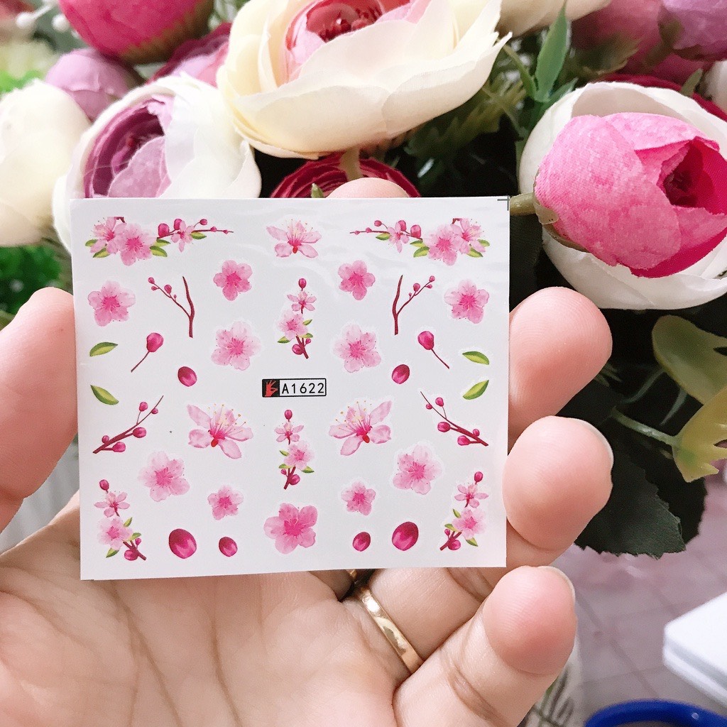 [HCM]Combo 5 Stick dán móng siêu cute 15k/ 5 tấm (Mẫu ngẫu nhiên)