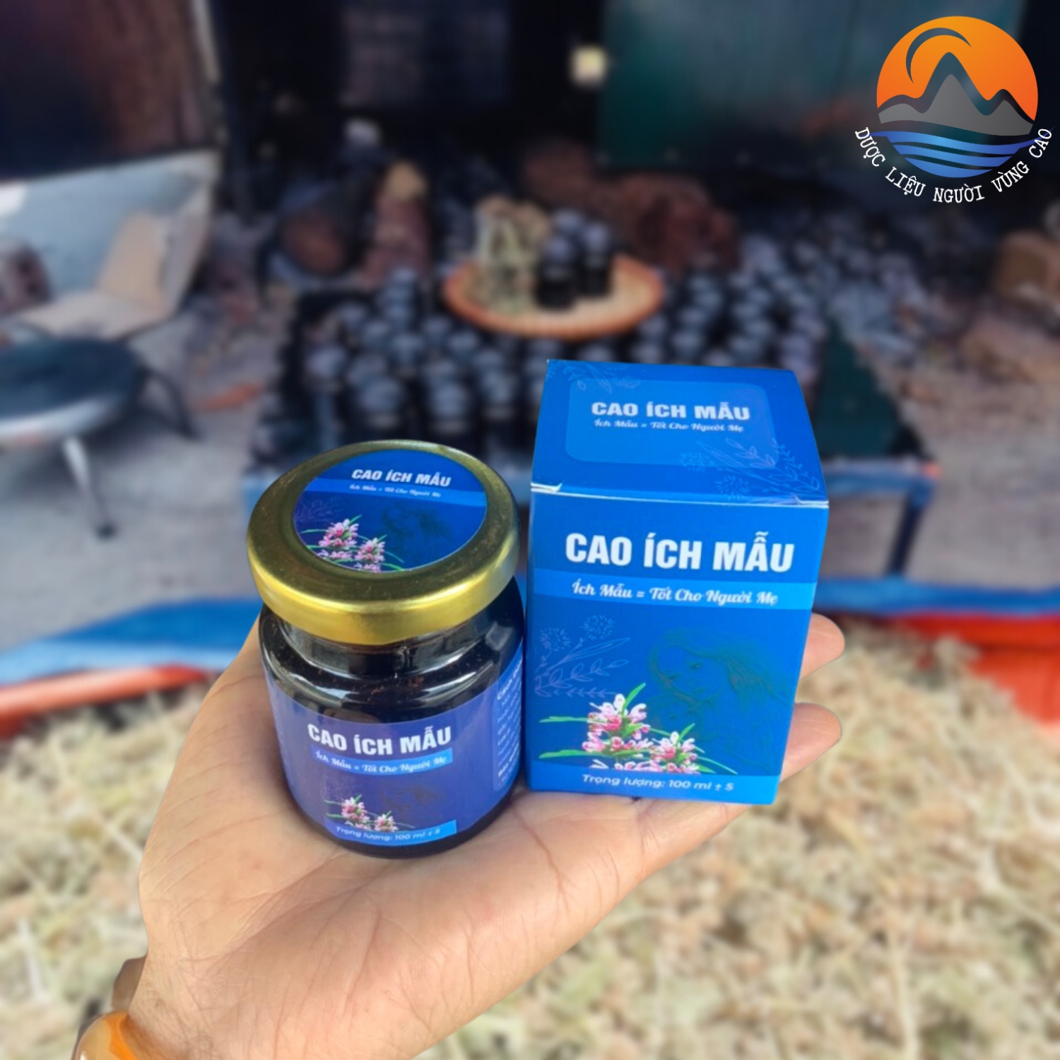 Cao ích mẫu nguyên chất nấu từ 100% cây ích mẫu tươi và khô, cao ích mẫu nước điều kinh tiêu thuỷ, giảm đau bụng kinh
