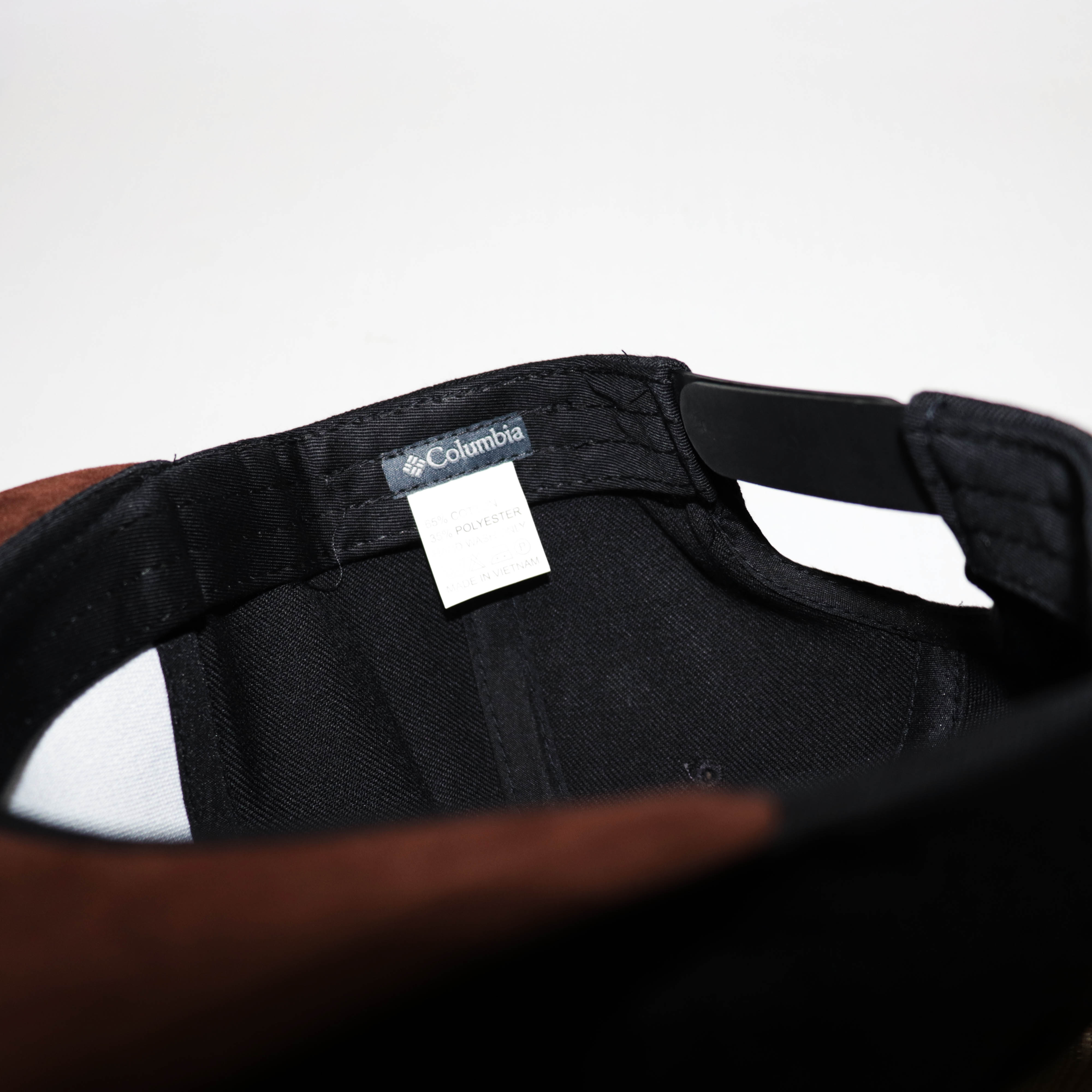 Nón Snapback NHS Colum001 Đen kết da lộn nâu.
