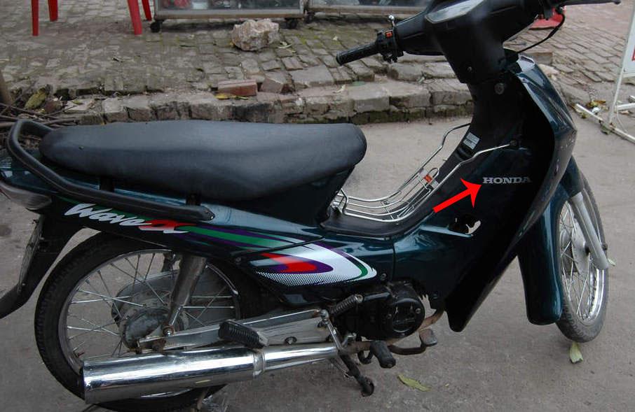 Tem nổi chữ Honda dán các đời xe WAVE - G436