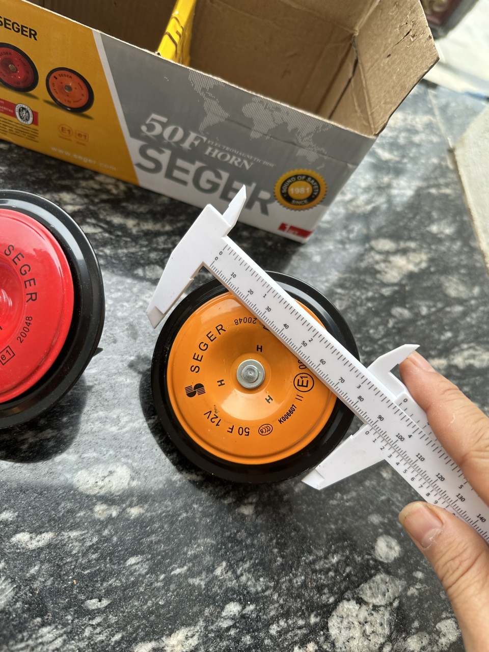 combo 4 đôi Còi đĩa ô tô 2 màu đức 12v 24v