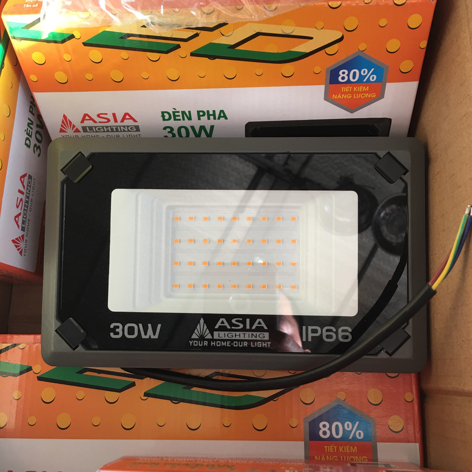Đèn pha led 30w,đèn chiếu sáng